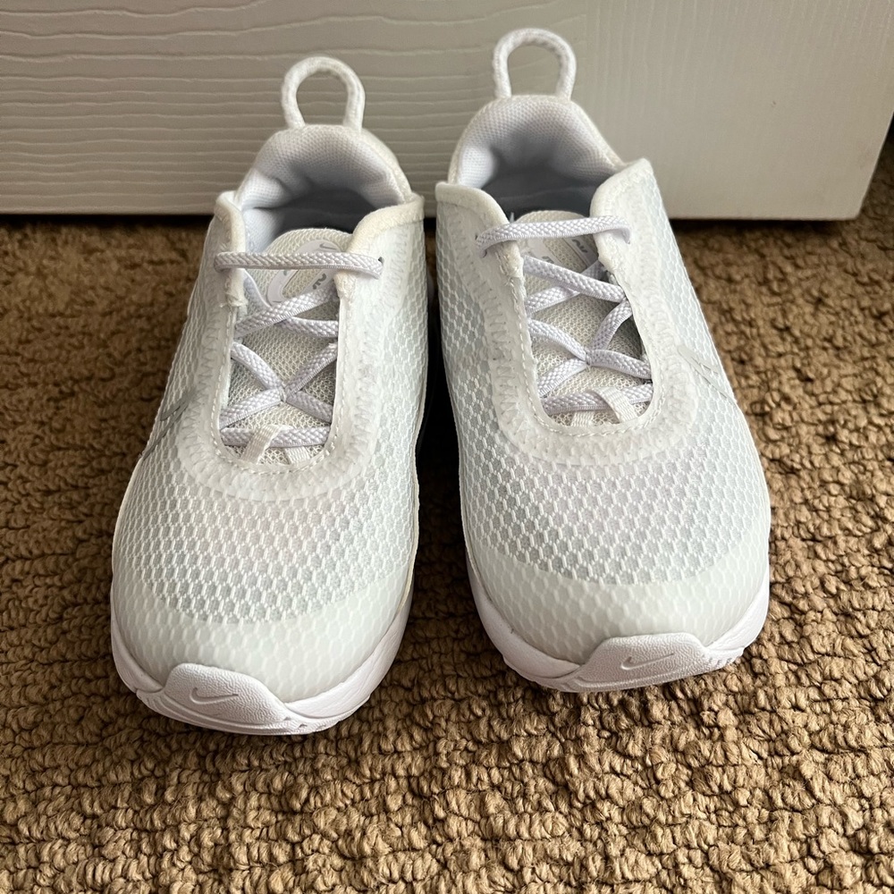 Toddler size 9 Nikes